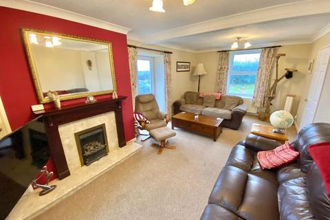 6 bedroom detached house for sale - Cwmbach, Whitland