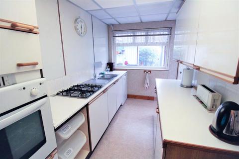 21 The Green, Welling, DA16 2PA