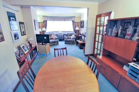 21 The Green, Welling, DA16 2PA