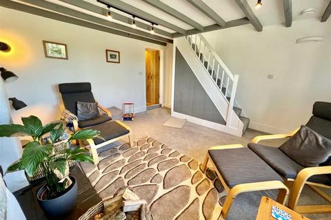 2 bedroom end of terrace house for sale - Nebo, Llanrwst