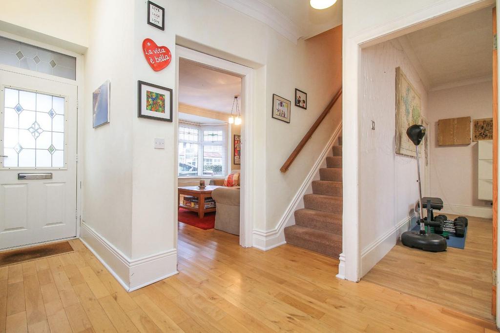 Tynedale Avenue, Whitley Bay 3 bed semidetached house for sale £375,000