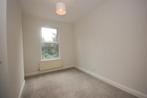 3 bedroom flat for sale - London Road, Wembley