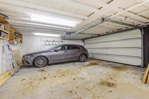 Eastcourt Beechfield Road, Alderley Edge, SK9 7AU