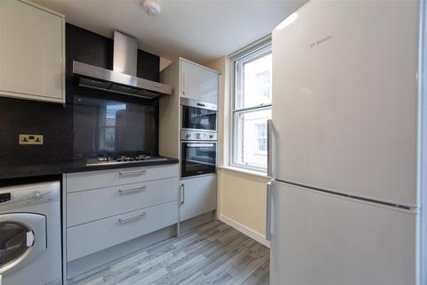 4 bedroom apartment to rent - £110pppw - Fenkle Street, City Centre, Newcastle Upon Tyne