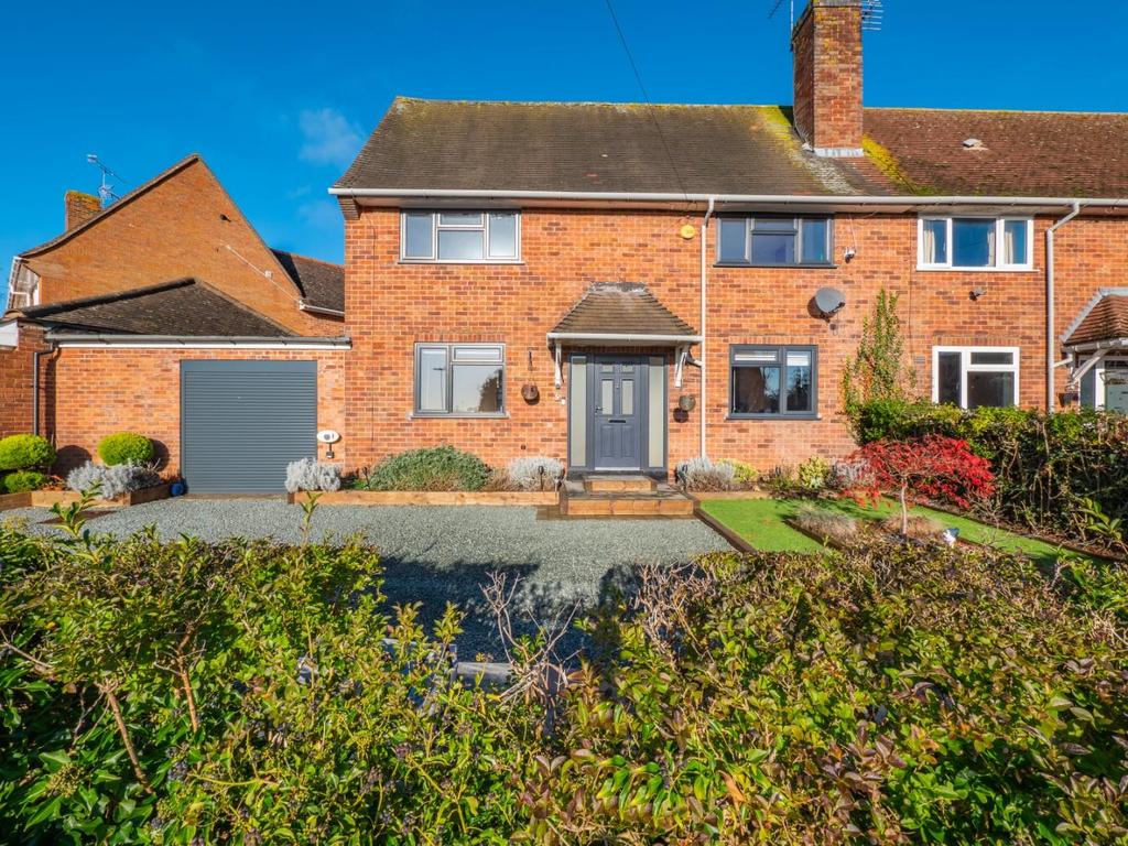 St. Nicholas Road, Radford Semele 3 bed semidetached house £350,000