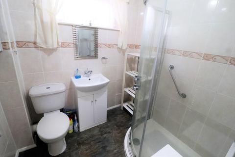 7 Addingham Close, Warwick, CV34 5XB