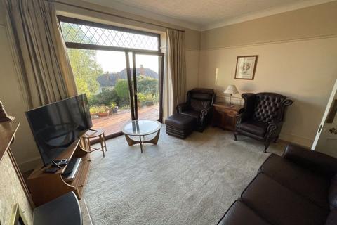 3 bedroom property to rent - Pinewood Rd, Uplands, SA2