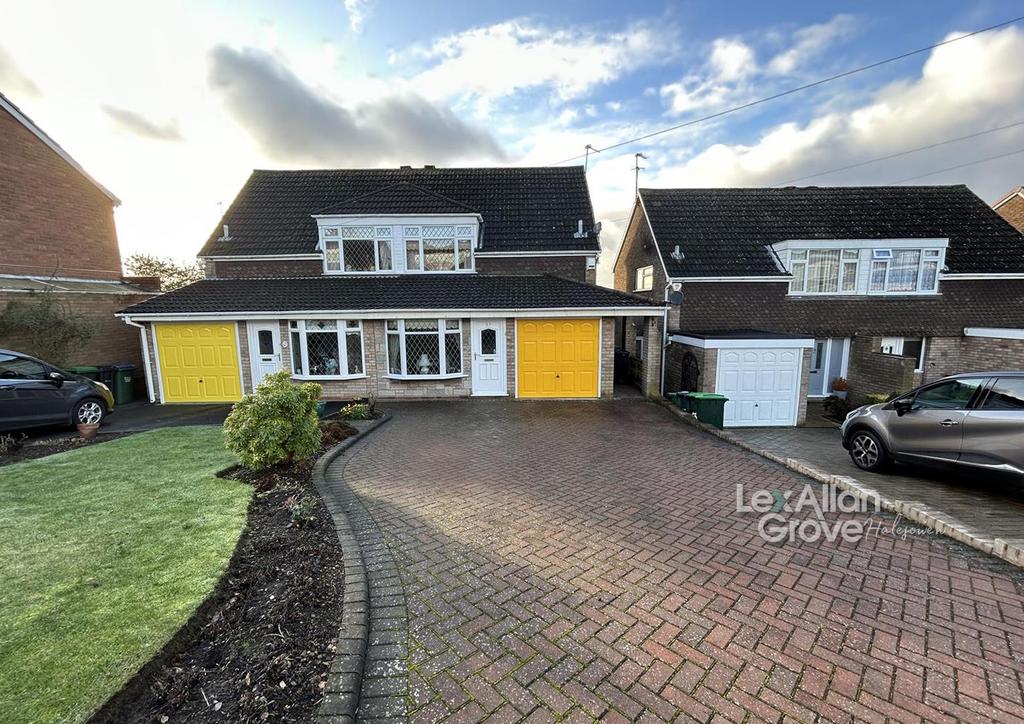 Ross Heights, Rowley Regis 3 bed semidetached house for sale £280,000