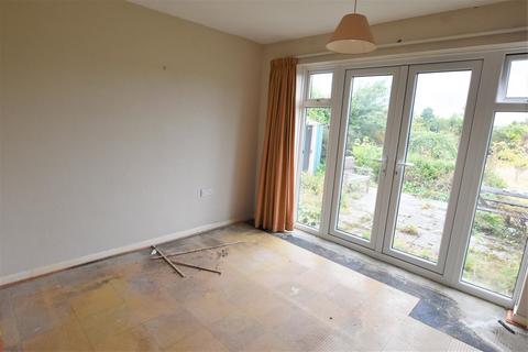 51 Compit Hills, Cromer, NR27 9LL