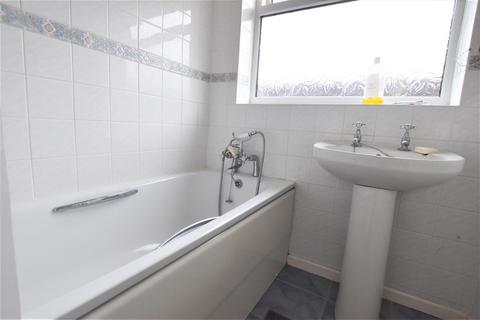 51 Compit Hills, Cromer, NR27 9LL