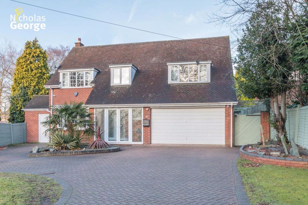 Fox Hollies Rd, Walmley, Sutton Coldfield, B67 2RN 4 bed house £1,850