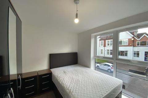 2 bedroom apartment to rent - Kings Chambers, Queens Road