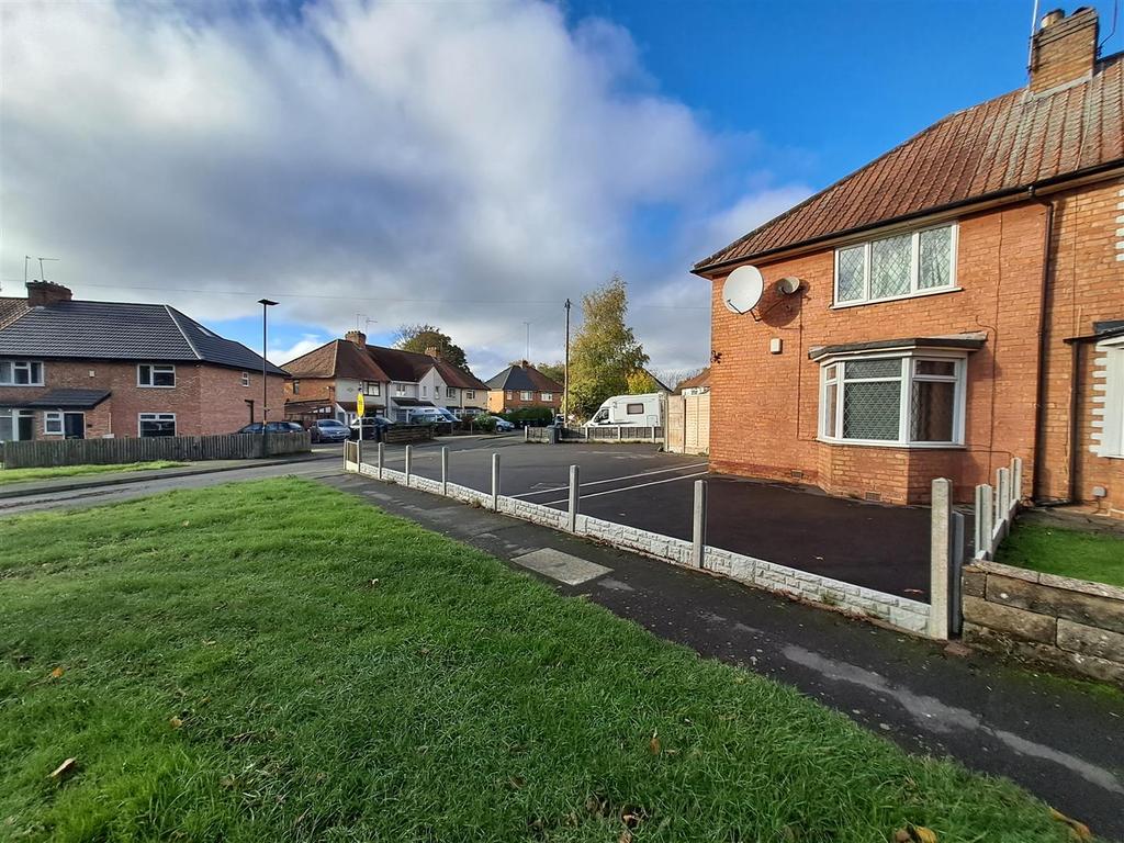 Elton Grove, Acocks Green, Birmingham 2 bed end of terrace house £240,000