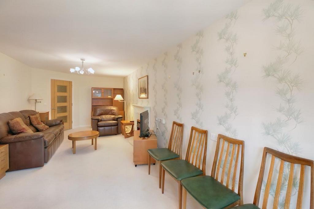8525047-interior14 (Medium).jpg