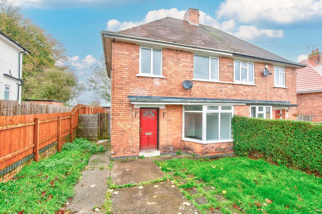 Beauvale Drive, Ilkeston 3 bed semidetached house £175,000