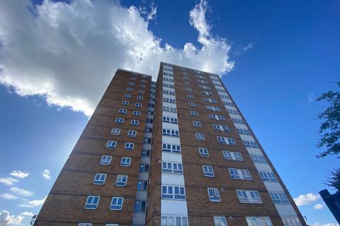 2 bedroom apartment to rent - City View, Highclere Avenue, Salford