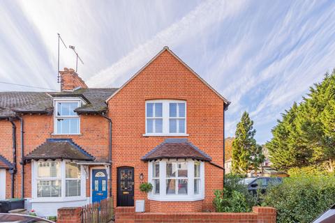 3 bedroom terraced house to rent - Forest Road, Loughton, Essex