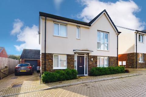 4 bedroom detached house for sale - Clos Coed Collings, Sketty, Swansea, SA2