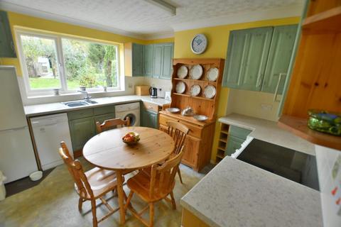 3 bedroom terraced house for sale - Stapehill Crescent, Wimborne, Dorset, BH21 2ED