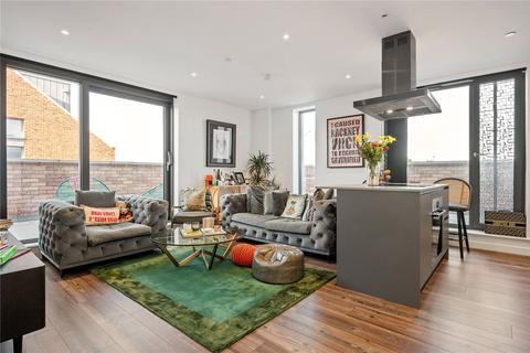 3 bedroom penthouse to rent, Wallis Road, London, E9