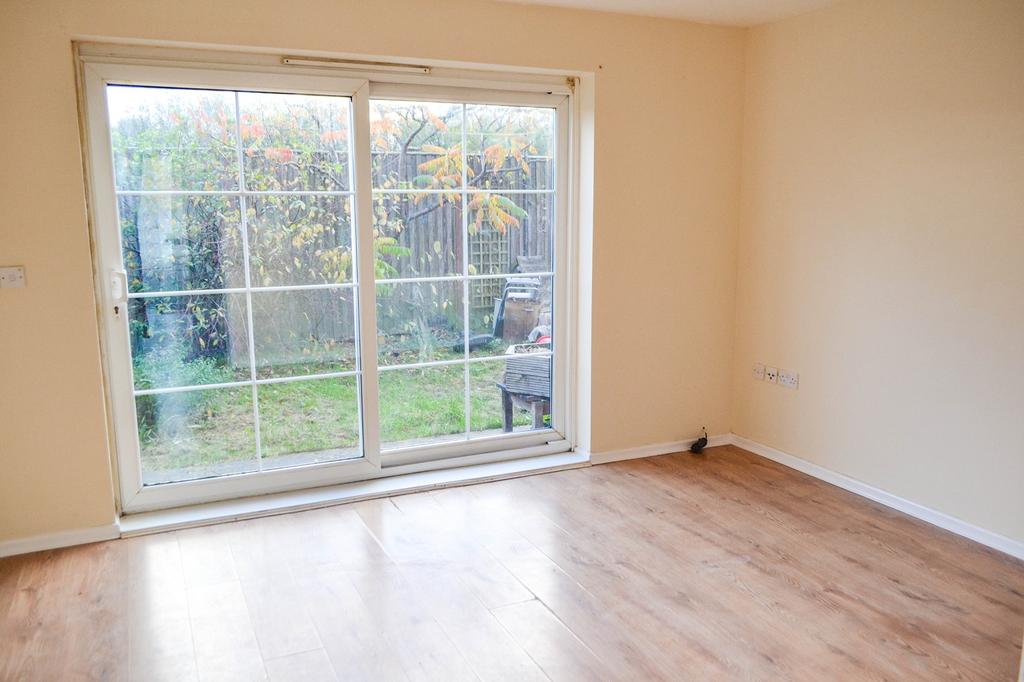 Glenavon Street, Port Talbot, Neath Port Talbot. SA12 6NG 2 bed