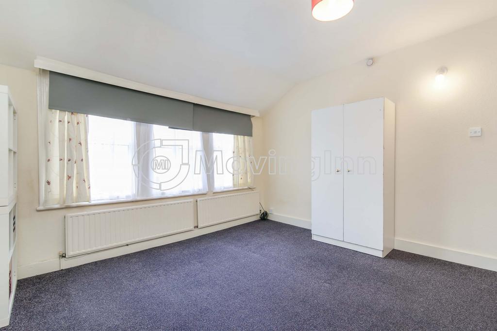 Salford Road, Streatham Hill, SW2 Studio £1,050 pcm (£242 pw)