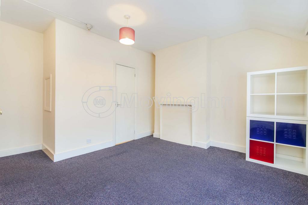 Salford Road, Streatham Hill, SW2 Studio £1,050 pcm (£242 pw)