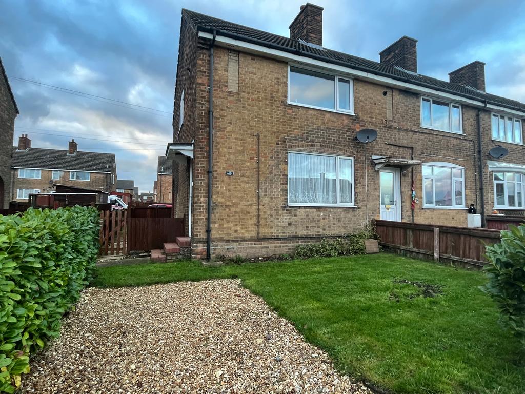 Edinburgh Road, Brookenby, LN8 2 bed semidetached house £525 pcm (£