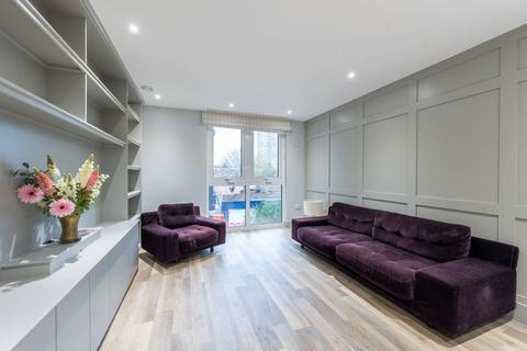 2 bedroom flat for sale - Butler Court, Battersea, London, SW11