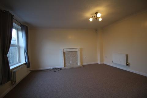 3 bedroom terraced house to rent - Rowallen Way, Daventry, Northants, NN11