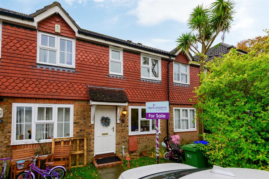 Ropeland Way, Horsham, RH12 2 bed terraced house for sale £330,000
