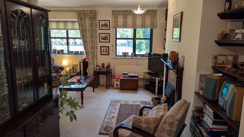 Carlton Mews, Wells, BA5 3 bed townhouse £395,000