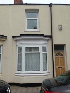 3 bedroom terraced house to rent - Bow Street, Middlesbrough TS1