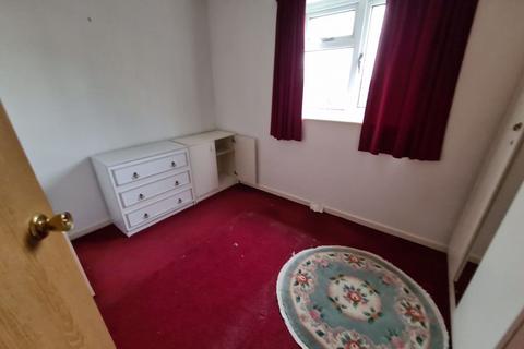 1 bedroom house to rent, Well Close Rise, Leeds