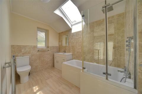 5 bedroom detached house to rent, Lime Lodge, Undley Road, Lakenheath, Brandon, Suffolk, IP27