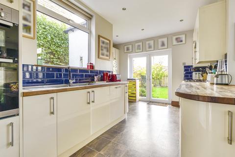 11 Abbey Road, Bristol, BS9 3QN