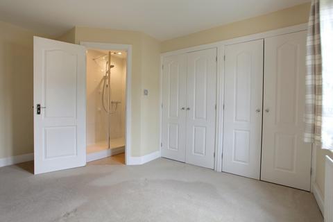 15 Blenheim Way, Moreton-in-marsh, GL56 9NA