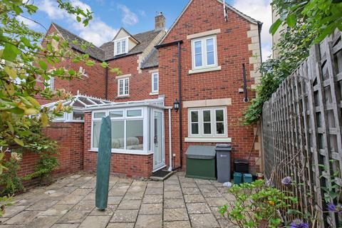 15 Blenheim Way, Moreton-in-marsh, GL56 9NA