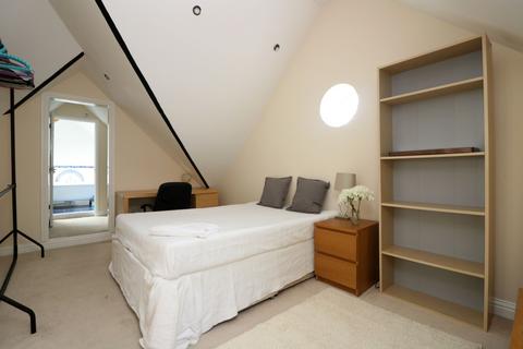 undefined, Harvest Road, Englefield Green, Egham, Surrey, TW20
