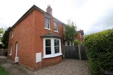 3 bedroom end of terrace house to rent, Osborne Road, Egham, Surrey, TW20