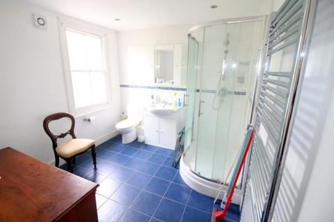 3 bedroom end of terrace house to rent, Osborne Road, Egham, Surrey, TW20