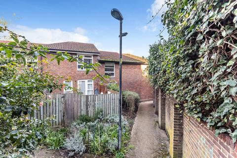 Flat 2, 2 Moresby Walk, London, SW8 3AU