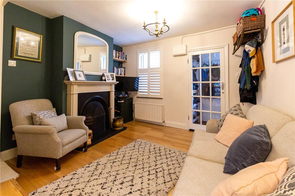 Marquis Lane, Harpenden, Hertfordshire 2 bed terraced house £550,000