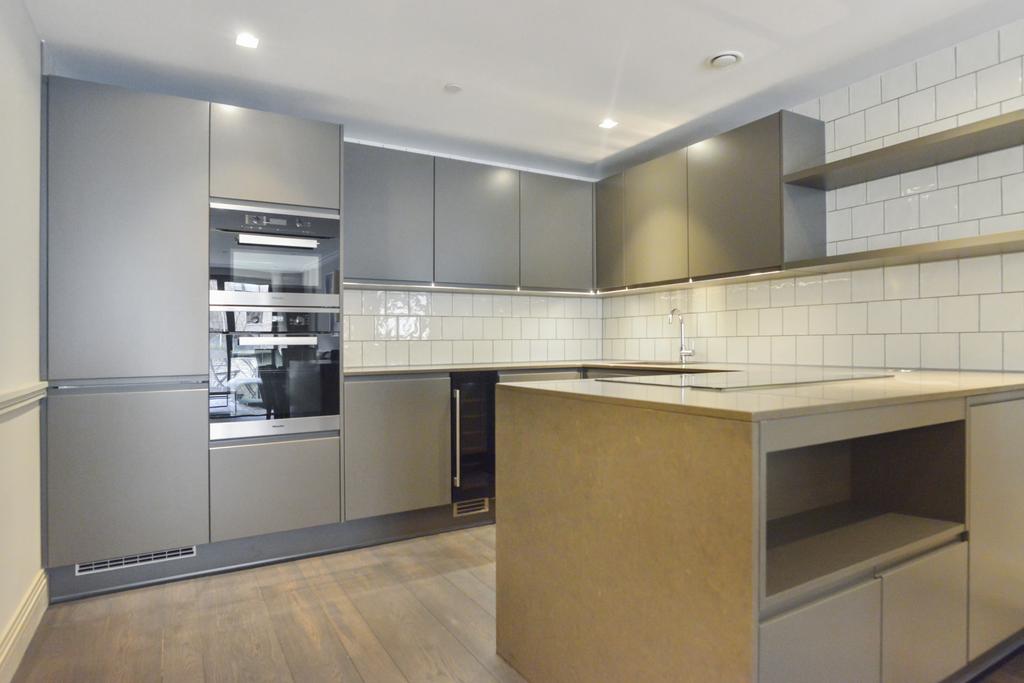 Queens Wharf, Crisp Road, Hammersmith, London, W6 2 bed apartment for sale £1,095,000