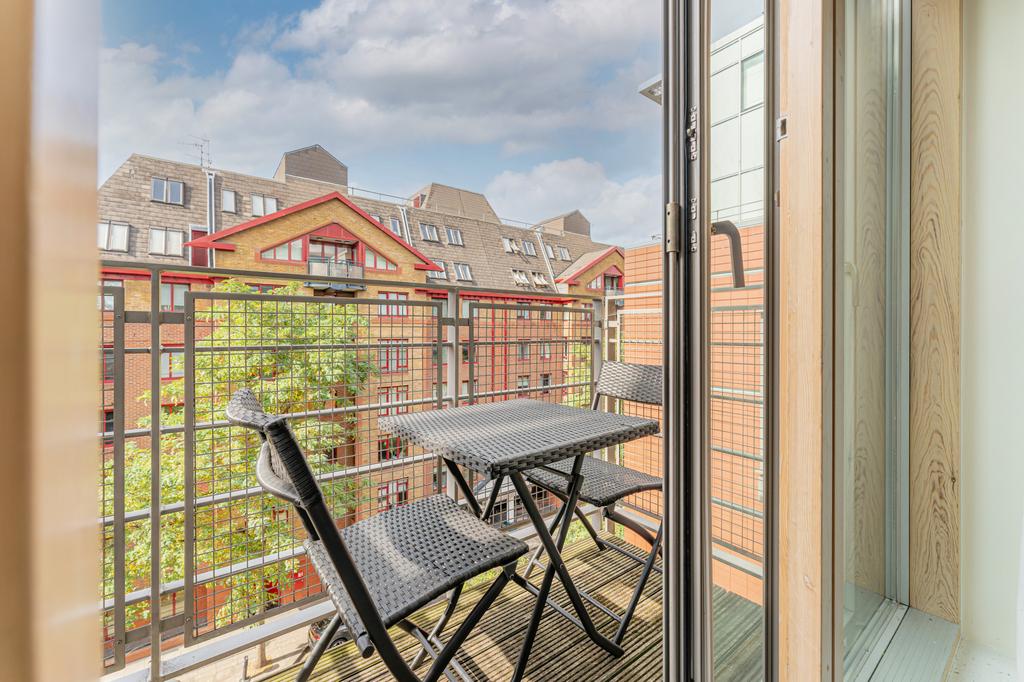 Asquith House, 27 Monck Street, Westminster, London SW1P 3 bed