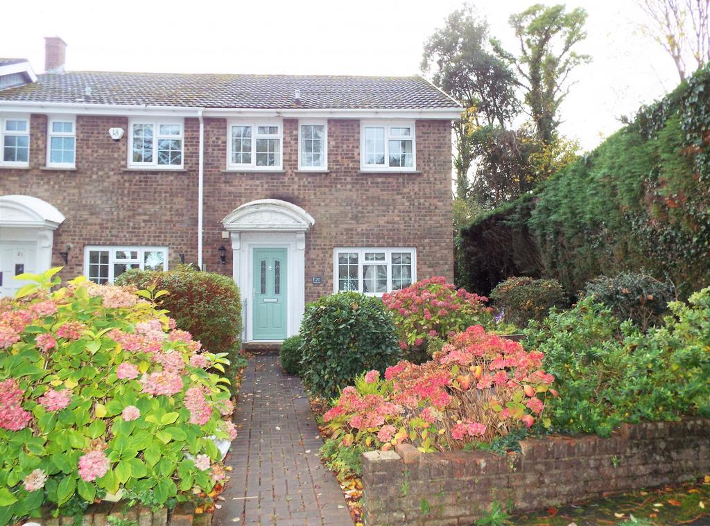 20 Palmyra Court, West Cross, Swansea SA3 5TJ 3 bed end of terrace