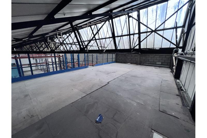 Brookside, Colne Way, Industrial Estate, Watford Property to rent £