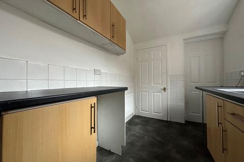 2 bedroom flat to rent - Frobisher Street, Hebburn, Tyne and Wear, NE31 2XB