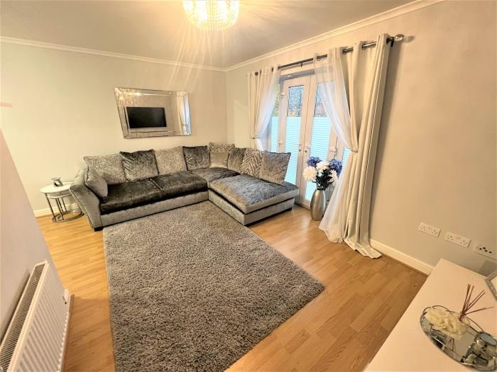 Alder Grove Preston PR2 7DW 2 bed flat for sale £79,000
