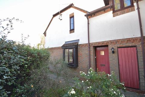 1 bedroom terraced house to rent - Carvers Croft, Woolmer Green, SG3